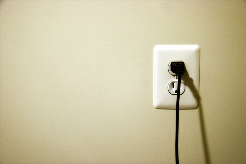 electrical-outlet-wall